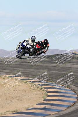 media/Nov-16-2025-Race Pace (Sun) [[8c5fa54630]]/Verified Riders/1-Turns 9 and 10 (925am)/